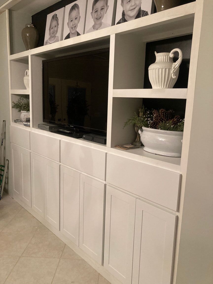Mission style shaker cabinet doors with slab drawer fronts Mission style shaker cabinet doors with slab drawer fronts