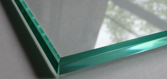 Expo Design tempered glass shelves