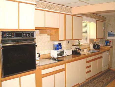 Quality Doors melamine kitchen cabinet doors